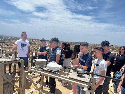 Studenti in visita presso l'Osservatorio Climatico di Lampedusa 