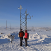 Virginia Ciardini e Claudio Scarchilli del Laboratorio OEM durante l’installazione della nuova strumentazione a Pituffik in Groenlandia (aprile 2023)