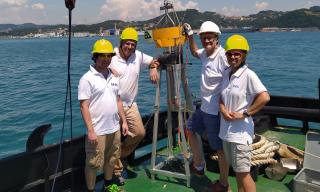 4 ricercatori enea su barca
